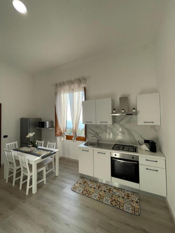 Liparulo Holiday House 마사루브렌세 외부 사진