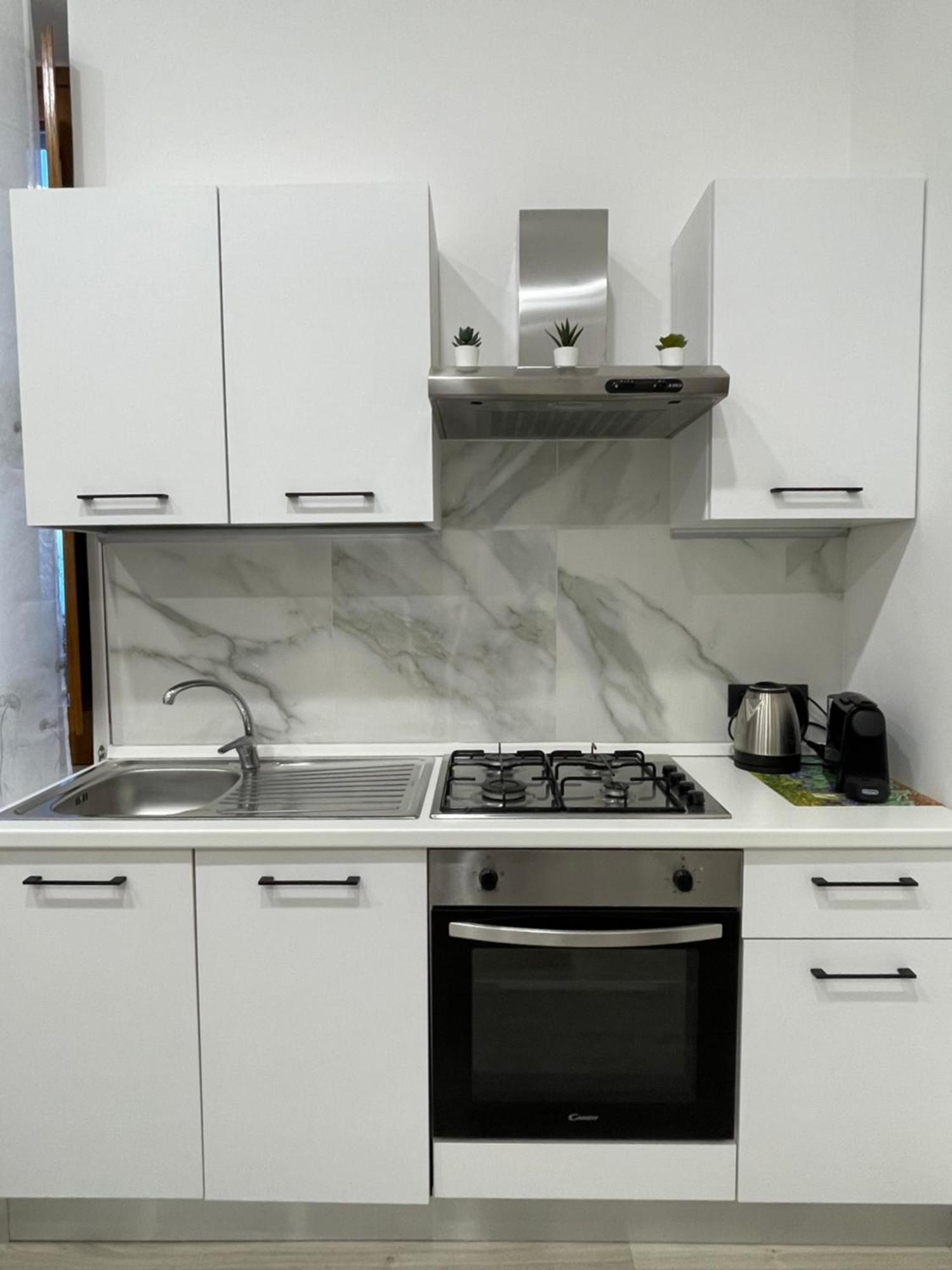 Liparulo Holiday House 마사루브렌세 외부 사진
